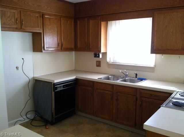 215 Mize Road Lexington, NC 27295 - Photo 4 of 16 Gallery Image 4
