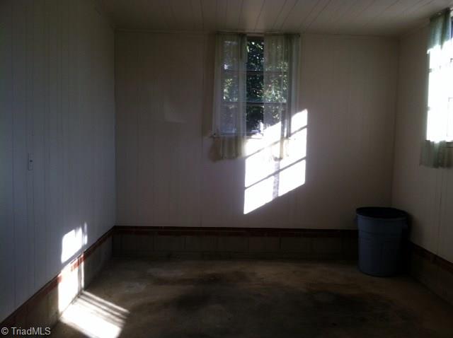 215 Mize Road Lexington, NC 27295 - Photo 9 of 16 Gallery Image 9