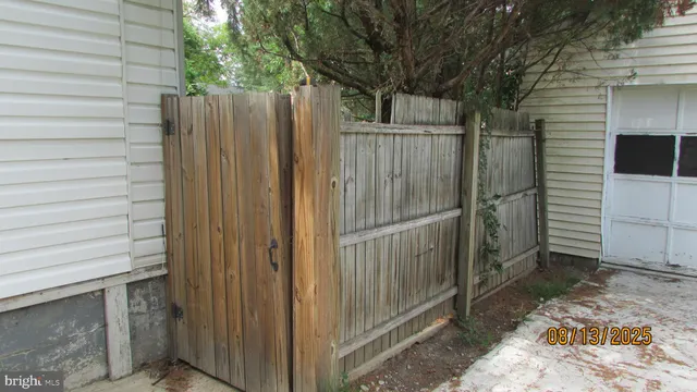 $375,000 | 5020 Huron Street, College Park, MD 20740