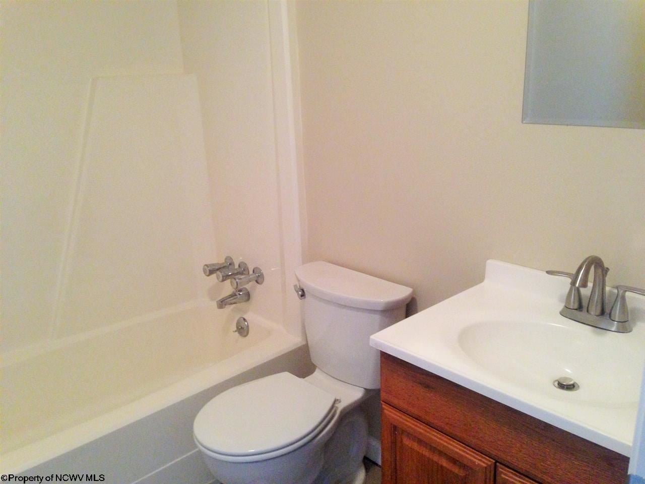 1332 Riddle Avenue Morgantown, WV 26505 - Photo 8 of 10 Gallery Image 8