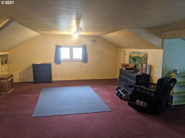 2959 River Road Eugene, OR 97404 - Photo 12 of 20 Gallery Image 12