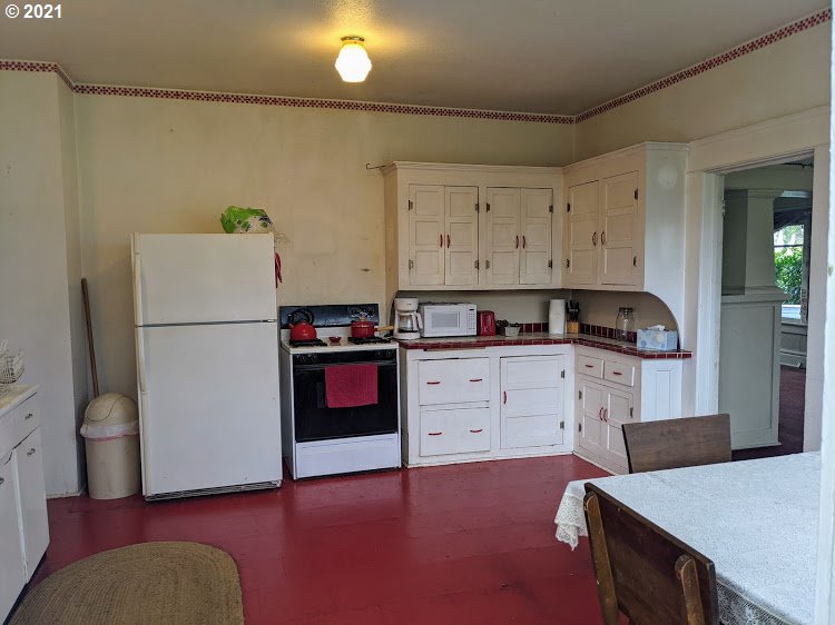 2959 River Road Eugene, OR 97404 - Photo 5 of 20 Gallery Image 5