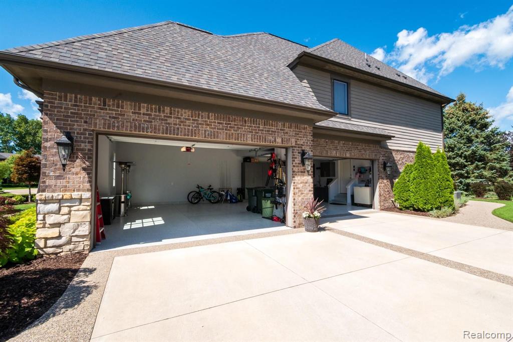 3652 Rosewood Lane Rochester Hills, MI 48309 - Photo 71 of 75