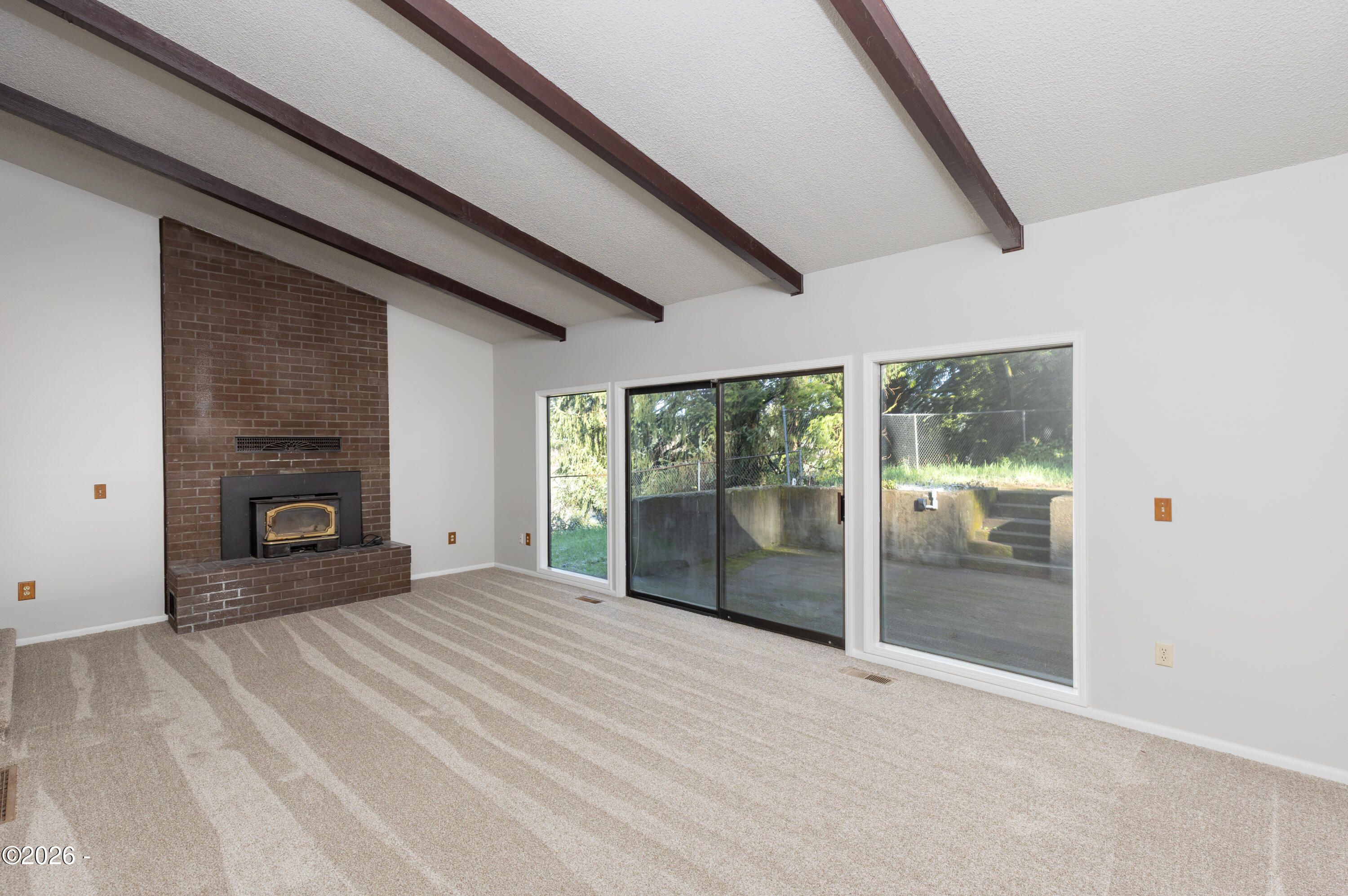 1484 Yasek Loop Toledo, OR 97391 - Photo 2 of 51 1484yasek-36