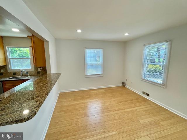918 Nichols Drive Laurel, MD 20707 - Photo 15 of 107 Breakfast Counter