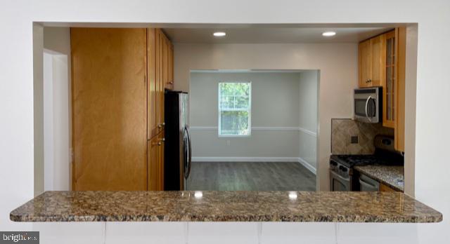 918 Nichols Drive Laurel, MD 20707 - Photo 16 of 107 Breakfast Counter