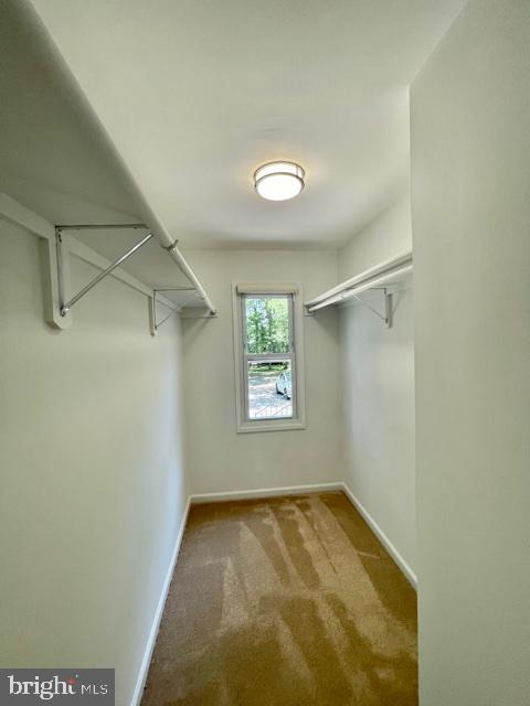 918 Nichols Drive Laurel, MD 20707 - Photo 44 of 107 Walk-in Closet Master Bedroom