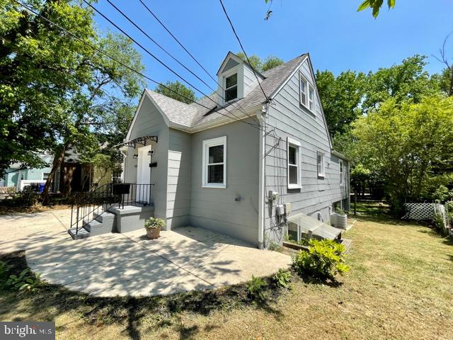918 Nichols Drive Laurel, MD 20707 - Photo 5 of 107 Front
