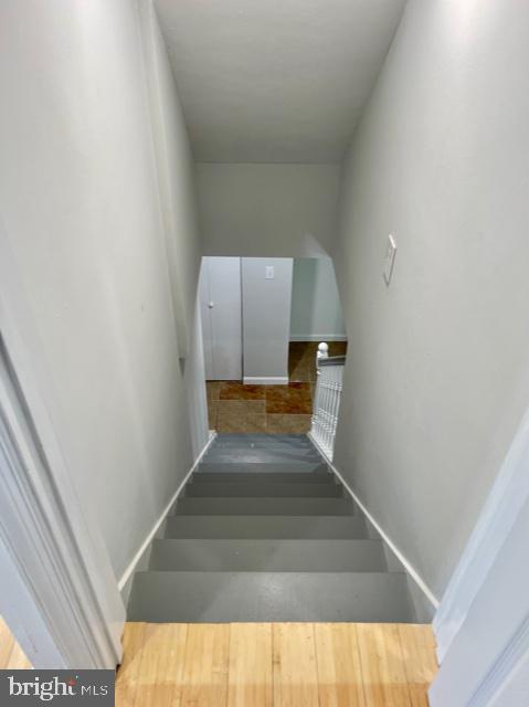 918 Nichols Drive Laurel, MD 20707 - Photo 73 of 107 Stairway to Basement