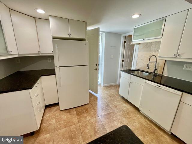 918 Nichols Drive Laurel, MD 20707 - Photo 88 of 107 2nd Kitchen (In-Law) Basement