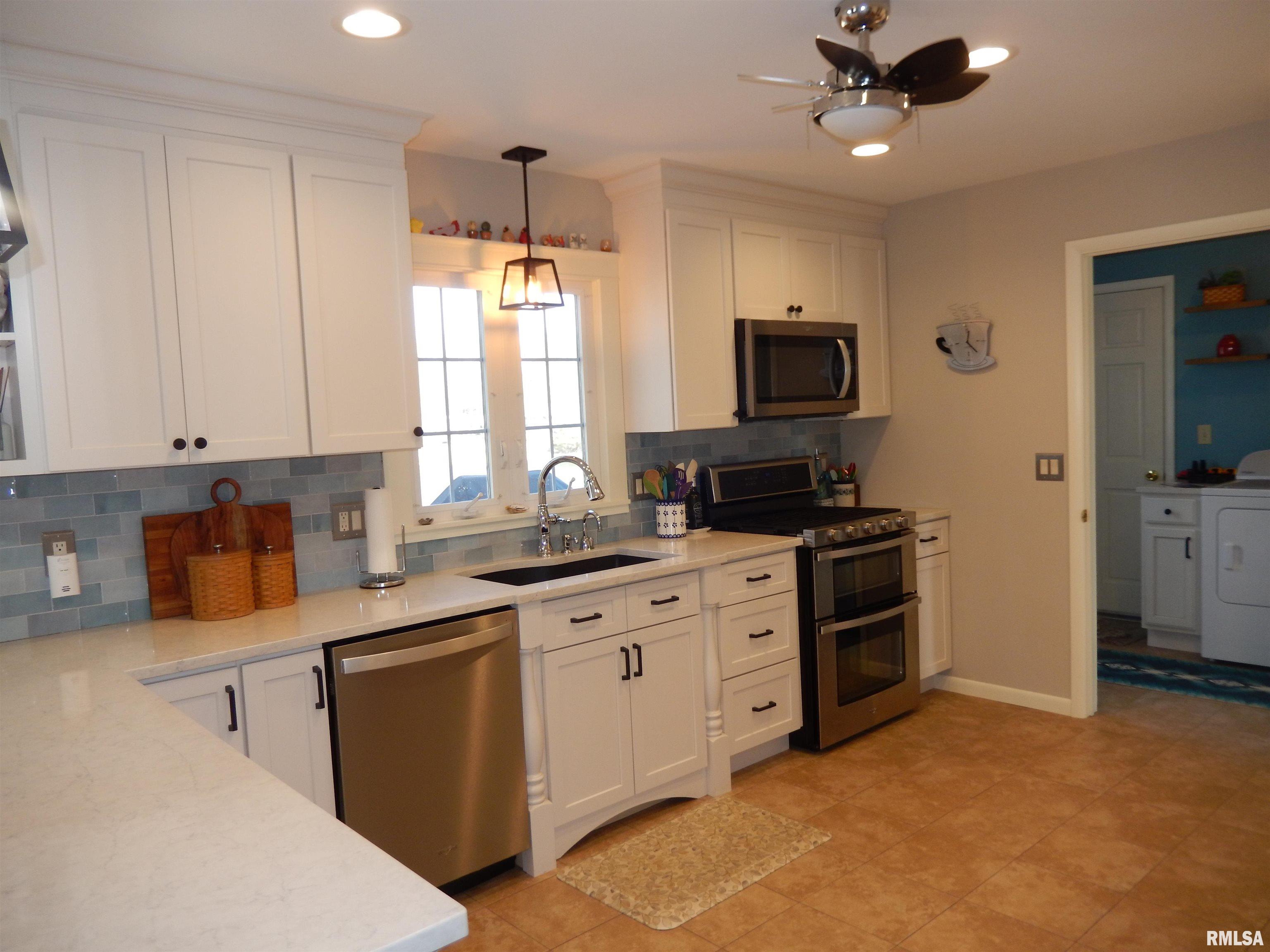 1418 Joseph Street Macomb, IL 61455 - Photo 16 of 57