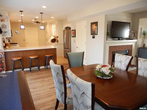 $239,500 | 1418 Joseph Street, Macomb, IL 61455