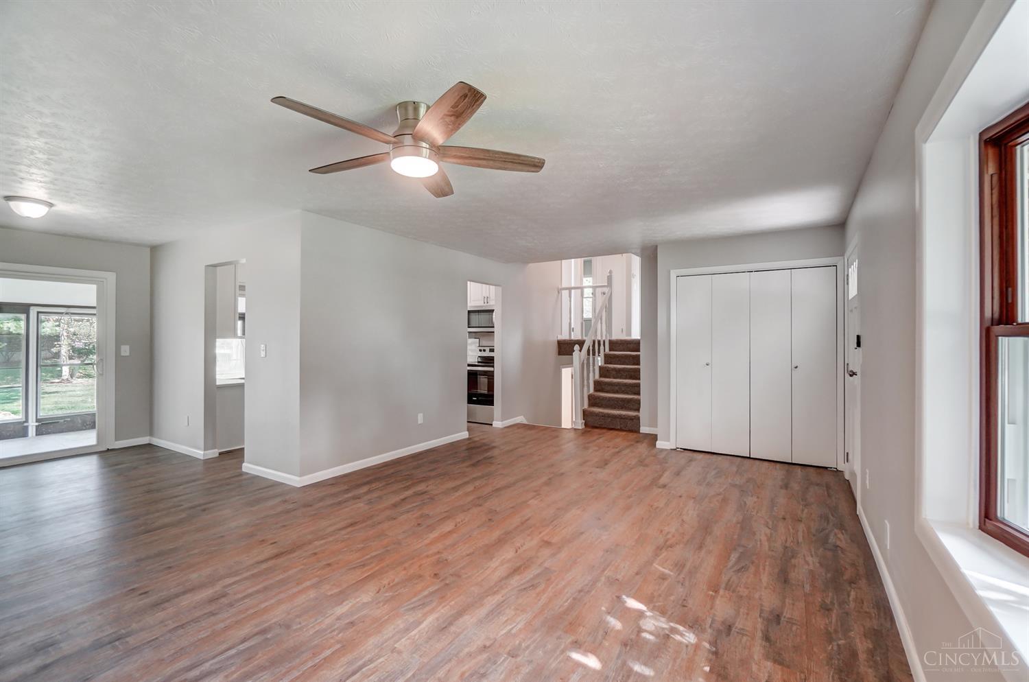 10683 West Road Harrison, OH 45030 - Photo 5 of 37 Gallery Image 5
