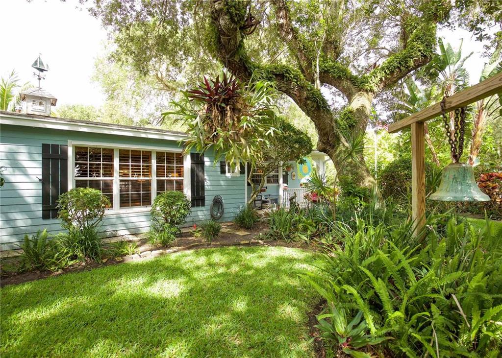 416 Holly Road Vero Beach, FL 32963 - Photo 18 of 34 Gallery Image 18