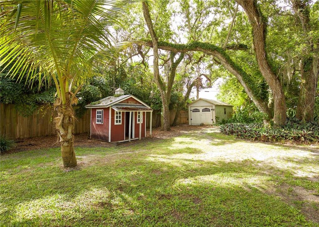 416 Holly Road Vero Beach, FL 32963 - Photo 21 of 34 Gallery Image 21