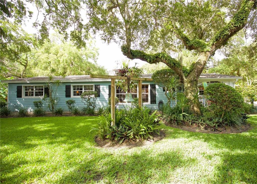 416 Holly Road Vero Beach, FL 32963 - Photo 23 of 34 Gallery Image 23