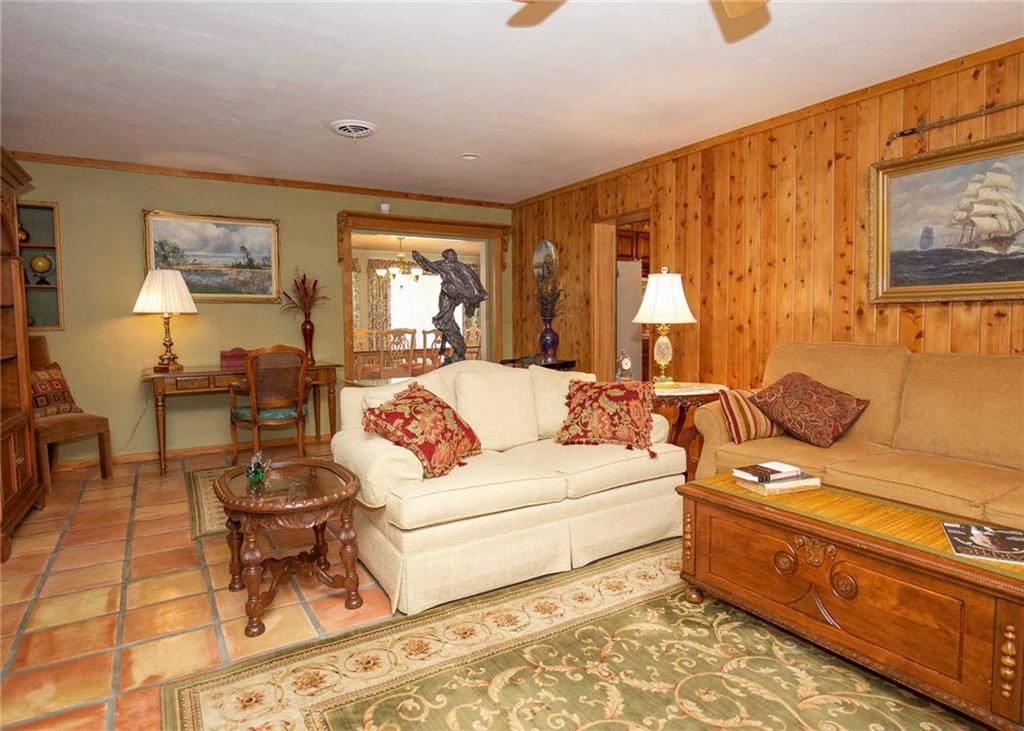 416 Holly Road Vero Beach, FL 32963 - Photo 7 of 34 Gallery Image 7