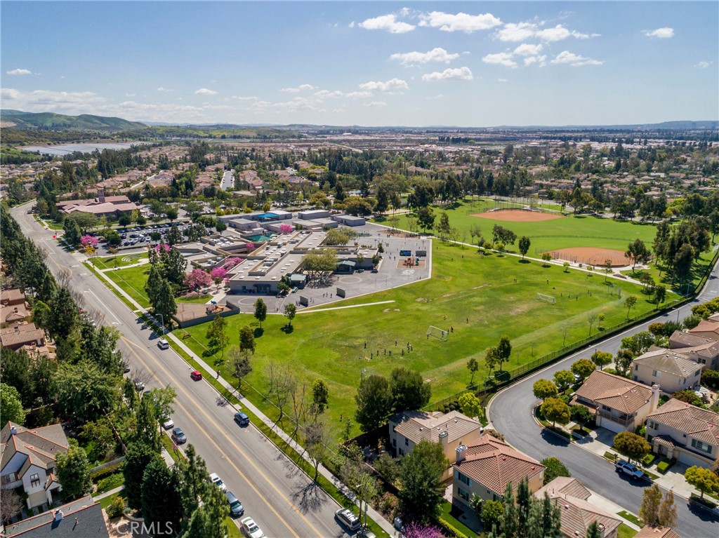 329 Rathbourne Irvine, CA 92620 - Photo 45 of 52 Gallery Image 45
