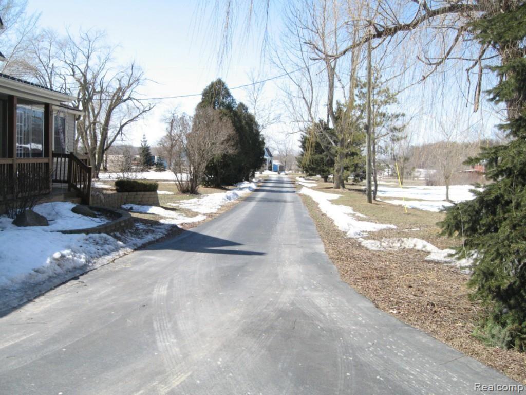 8649 Croswell Road Jeddo, MI 48032 - Photo 21 of 21 IMG_0005.jpg