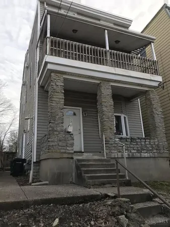 $4,000 | 241 East University Avenue, Cincinnati, OH 45219