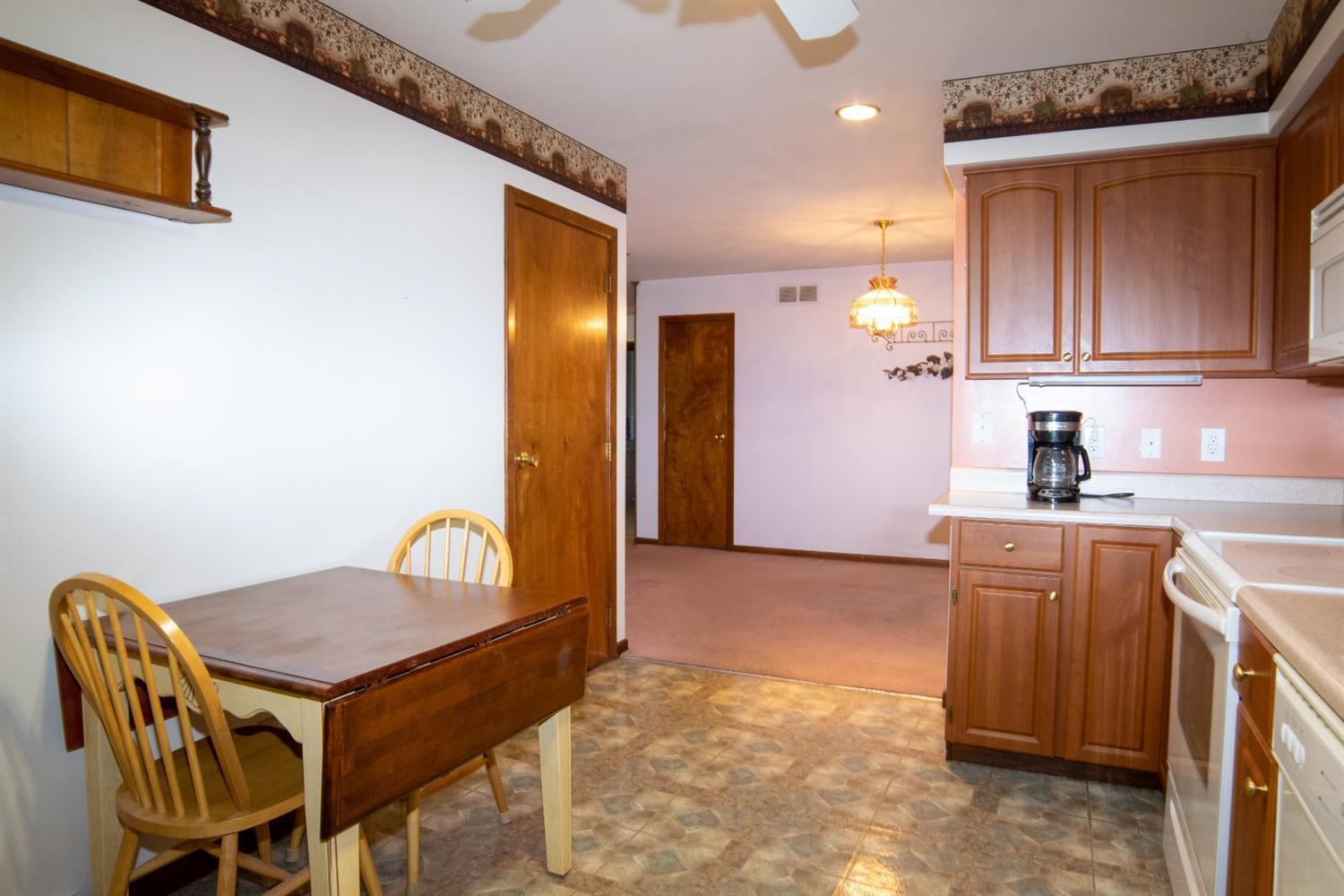 1825 Hamilton New London Road Hamilton, OH 45013 - Photo 9 of 50