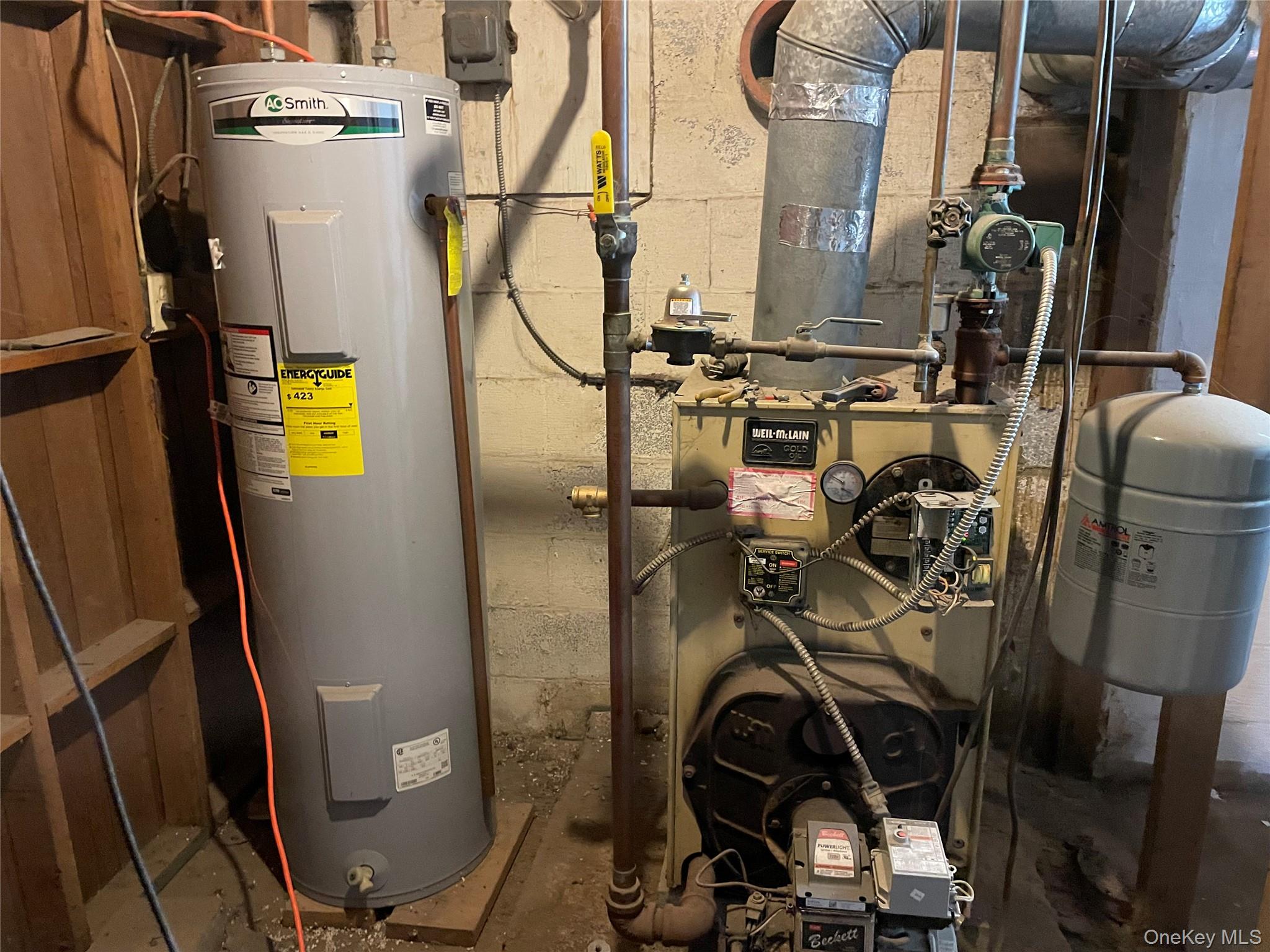 239 Rokeby Road Red Hook, NY 12572 - Photo 15 of 25 a view of a room with gym equipment