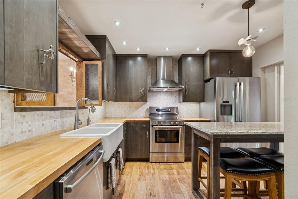 401 Old Mill Pond Road Palm Harbor, FL 34683 - Photo 14 of 75