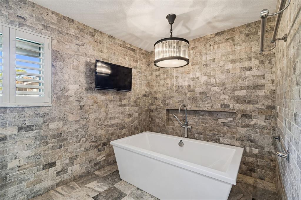 401 Old Mill Pond Road Palm Harbor, FL 34683 - Photo 50 of 75