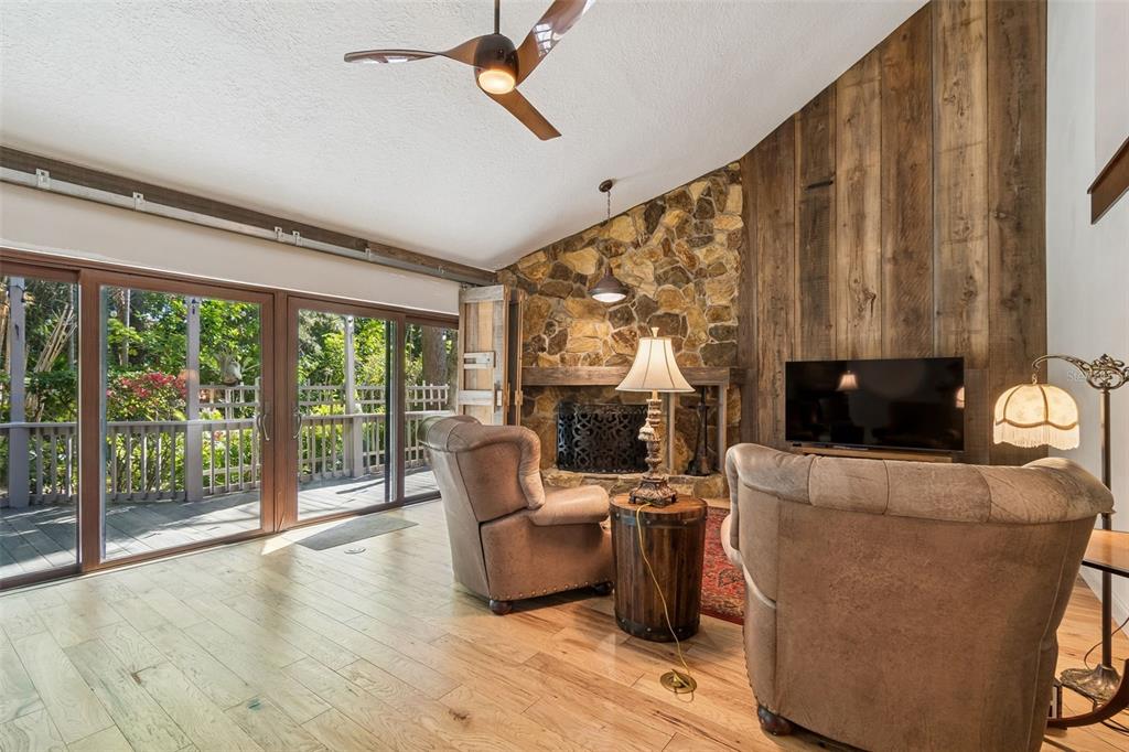 401 Old Mill Pond Road Palm Harbor, FL 34683 - Photo 7 of 75