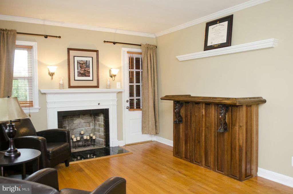 10506 Samona Road Cockeysville, MD 21030 - Photo 12 of 30 Formal Living Room