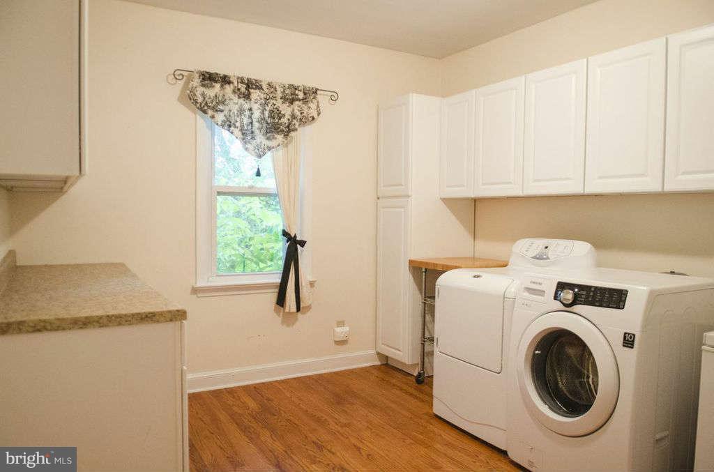 10506 Samona Road Cockeysville, MD 21030 - Photo 16 of 30 Large separate laundry room with storage