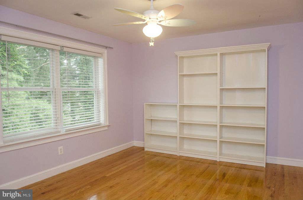 10506 Samona Road Cockeysville, MD 21030 - Photo 23 of 30 3rd bedroom