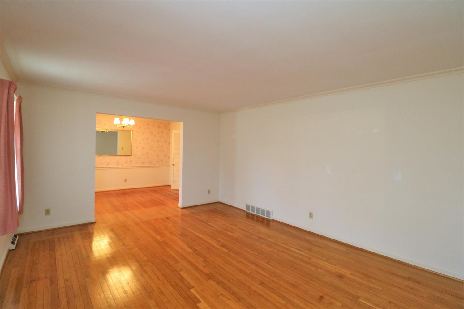 2056 Fallon Road Lexington, KY 40504 - Photo 3 of 25 Photo 3