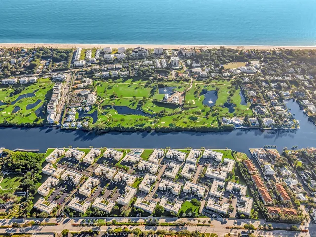 $174,900 | 33 Colonial Club Drive, Unit 203, Boynton Beach, FL 33435