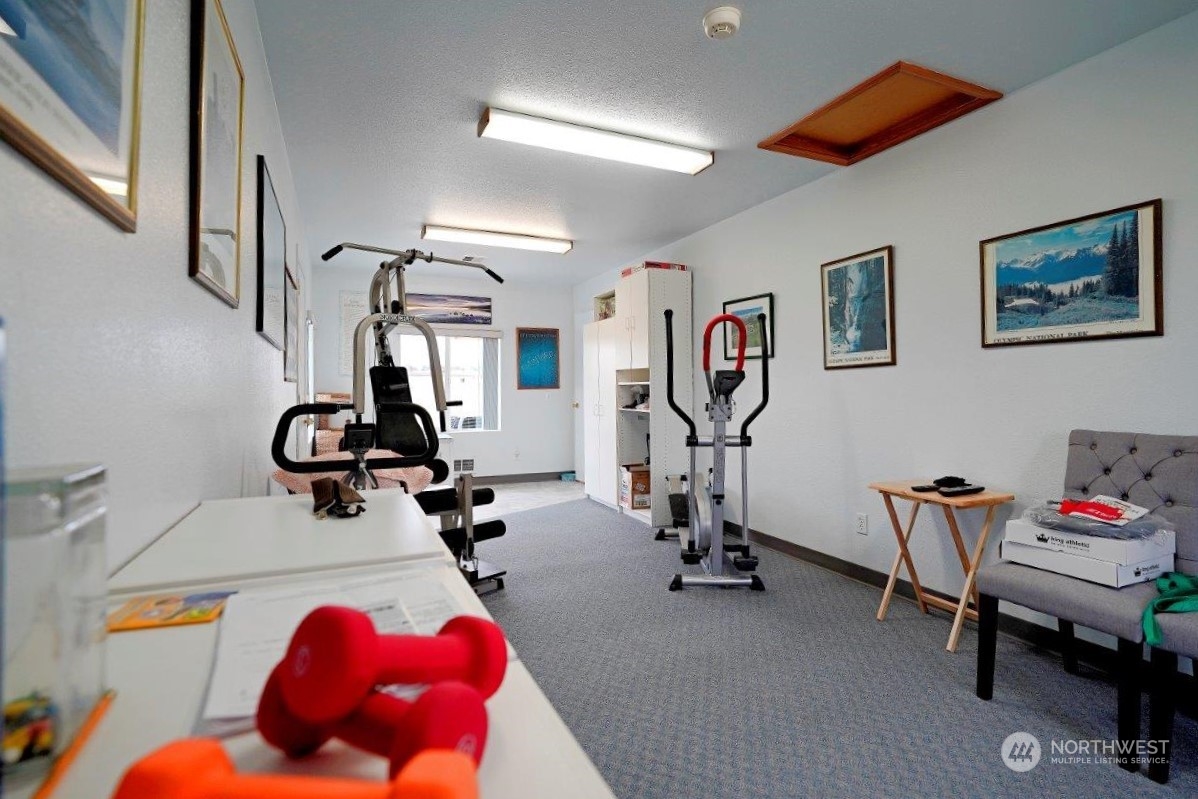 123 East Anderson Road Sequim, WA 98382 - Photo 33 of 40 a view of a room with gym equipment