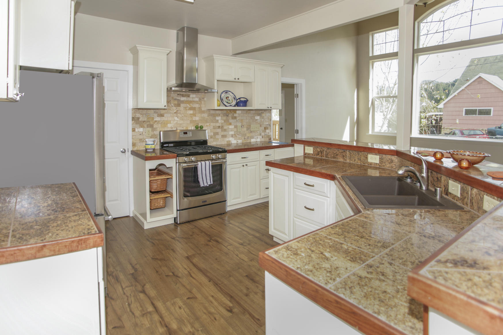 3310 Kenmar Road Fortuna, CA 95540 - Photo 8 of 43 30 Kitchen 3310 Kenmar Road, Fortuna