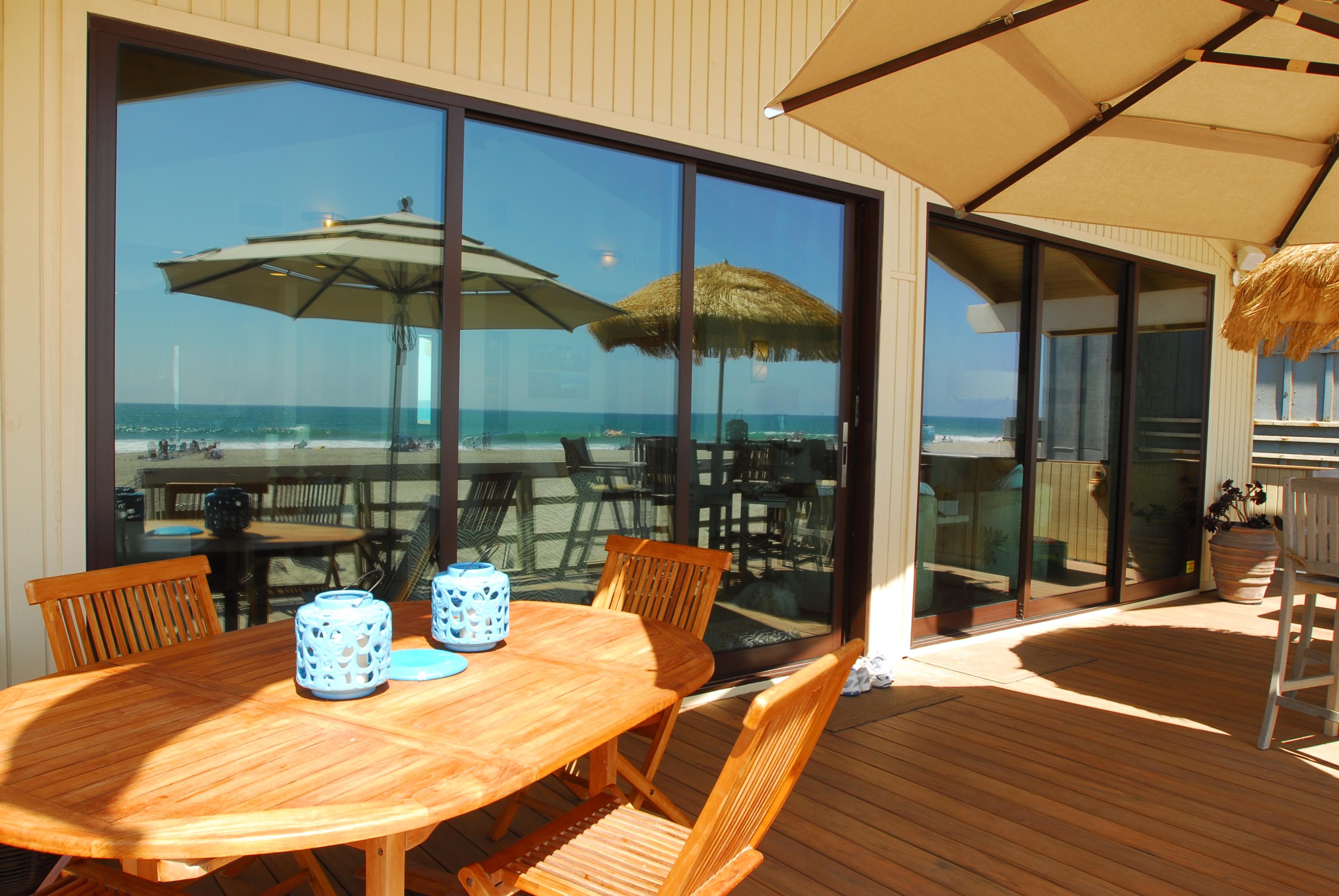 867 Mandalay Beach Road Oxnard, CA 93035 - Photo 10 of 27 a view of a patio with furniture