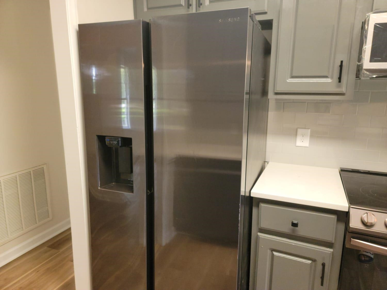 112 Pebblestone Court Willow Spring, NC 27592 - Photo 18 of 43 a bathroom with a bathtub