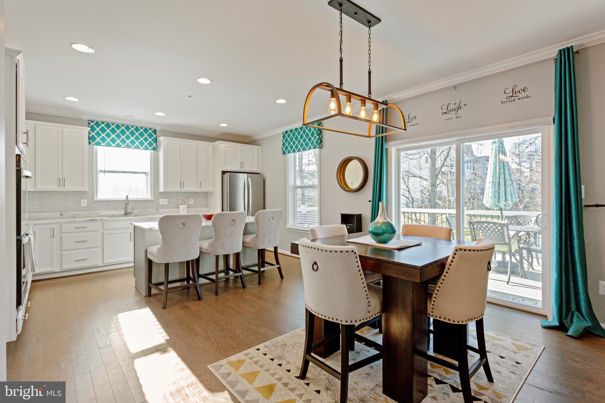 7254 Wright Road Hanover, MD 21076 - Photo 7 of 32 Kitchen/Dining Area