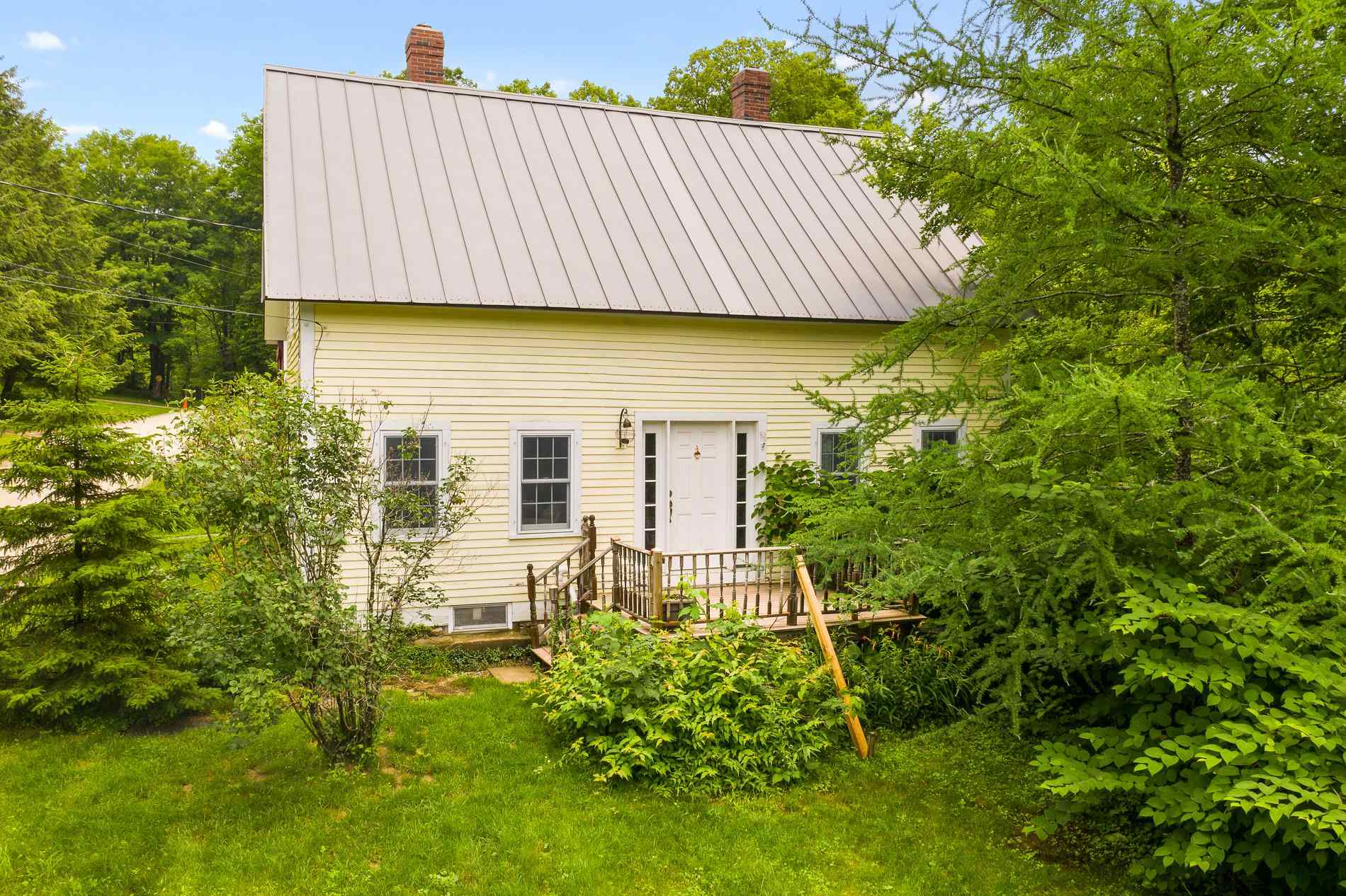 430 Halfmoon Pond Road Washington, NH 03280 - Photo 3 of 37