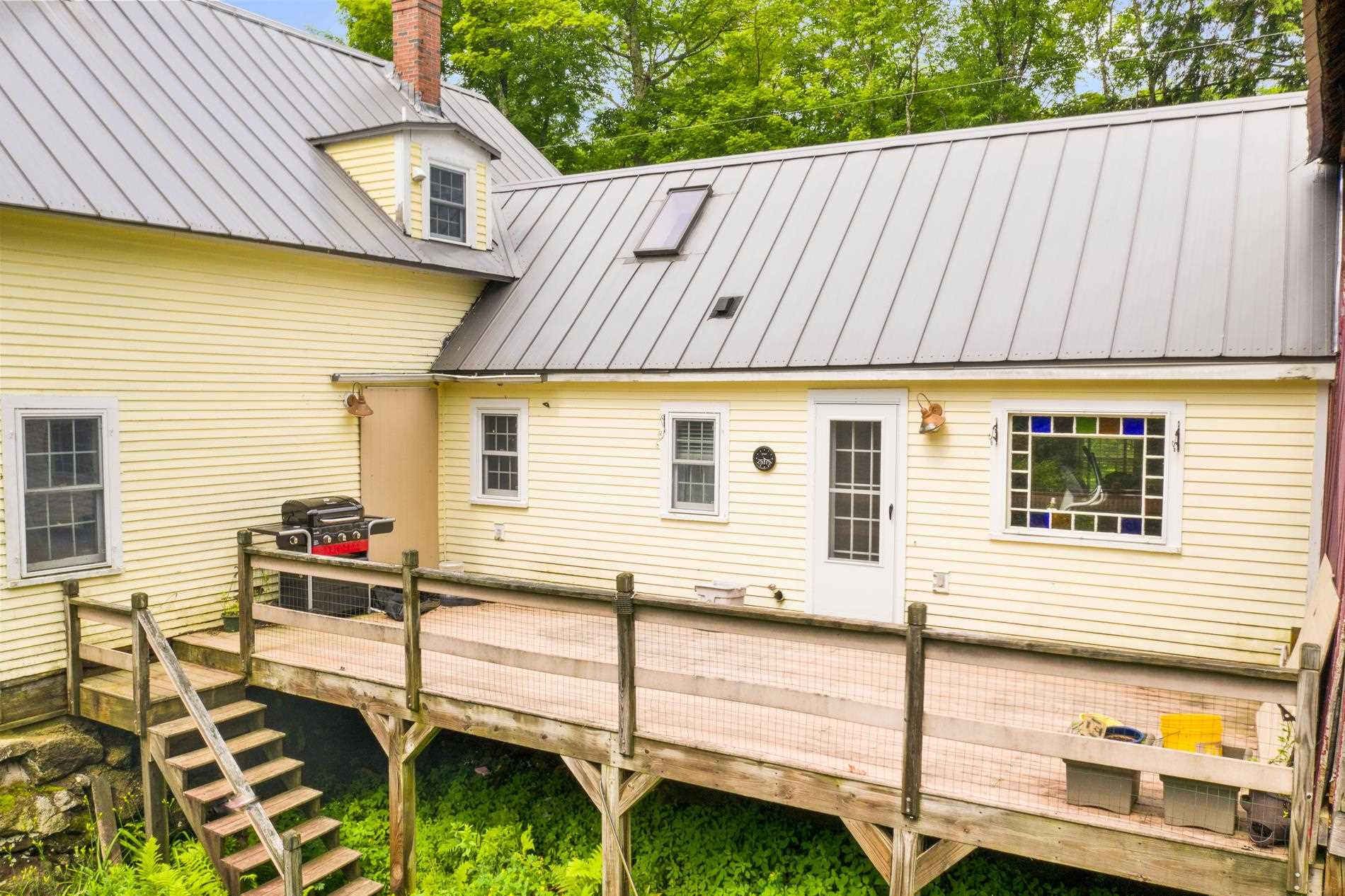 430 Halfmoon Pond Road Washington, NH 03280 - Photo 5 of 37