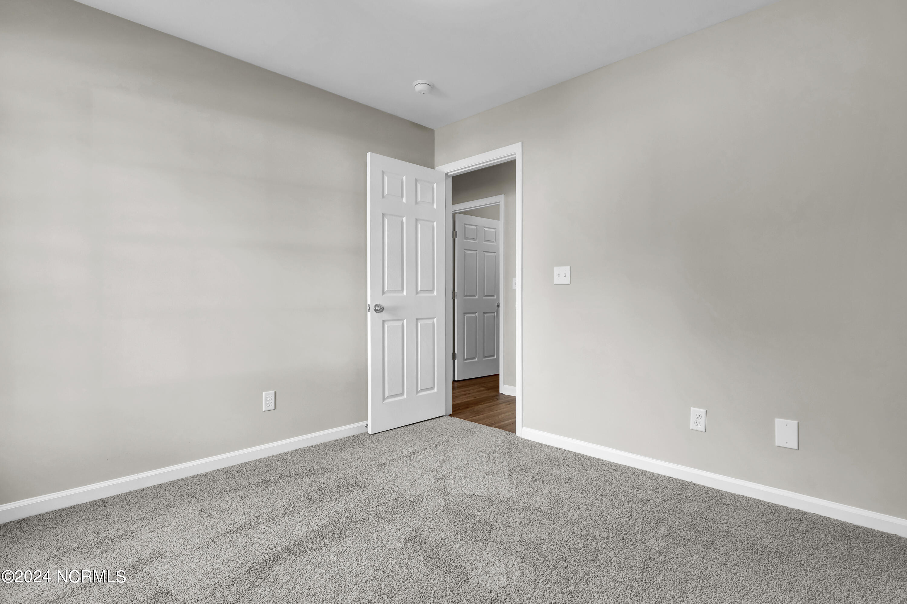 285 Haws Run Road Jacksonville, NC 28540 - Photo 22 of 26 20