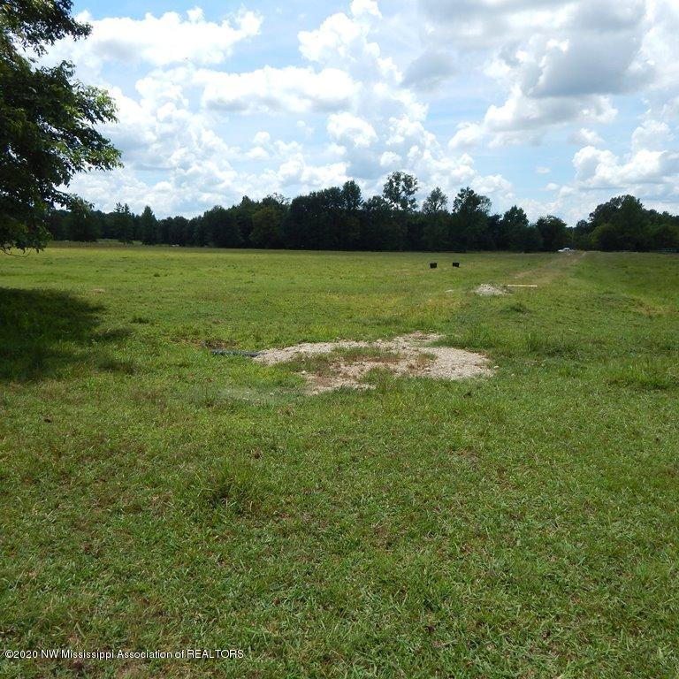 900 New Garden Road Coldwater, MS 38618 - Photo 12 of 40 Gallery Image 12