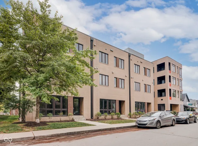 $700,000 | 319 East 16th Street, Unit 207, Indianapolis, IN 46202