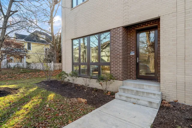 $700,000 | 319 East 16th Street, Unit 207, Indianapolis, IN 46202