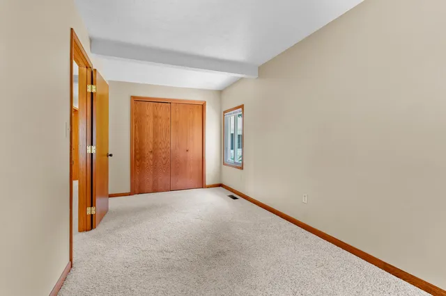 $479,900 | 22100 North Uldriks Drive, Battle Creek, MI 49017