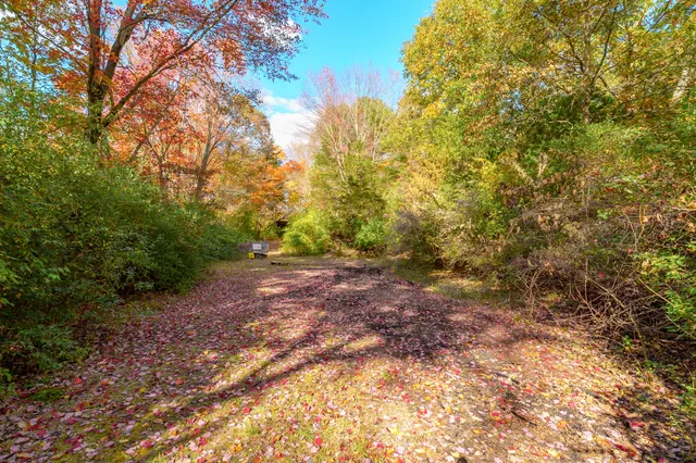 $479,900 | 22100 North Uldriks Drive, Battle Creek, MI 49017