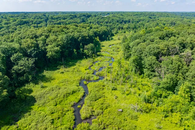 $479,900 | 22100 North Uldriks Drive, Battle Creek, MI 49017