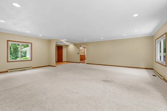 $479,900 | 22100 North Uldriks Drive, Battle Creek, MI 49017