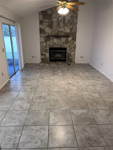 $1,995 | 2106 Darlington Oak Drive, Seffner, FL 33584